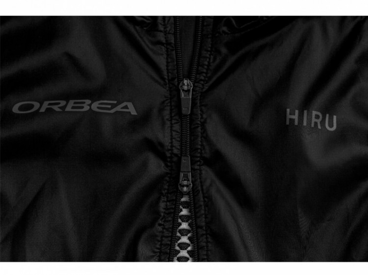 HIRU M CORE WBKR GILET