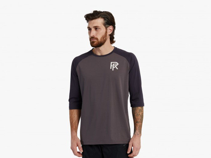 RACE FACE Commit 3/4 Sleeve Tech Top