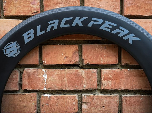 BLACK PEAK RD 700C 85mm TL REAR CARBON RIM 24H