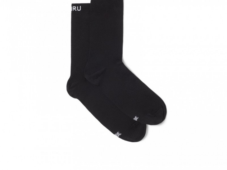 HIRU SOCKS