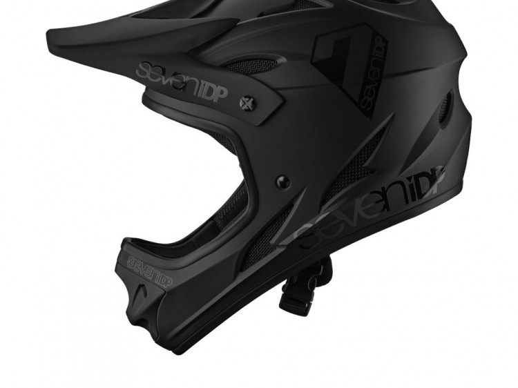 7iDP MTB PROTECTION M1 HELMET